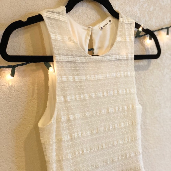 White Pleated Dress - Picture 2 of 4